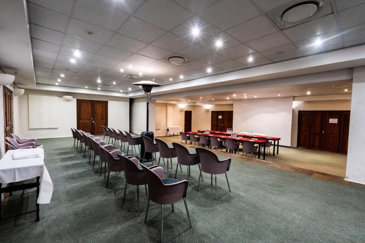 Hakunamatata Lodge & Health Spa/ Wedding & Conference Venue Muldersdrift Dış mekan fotoğraf