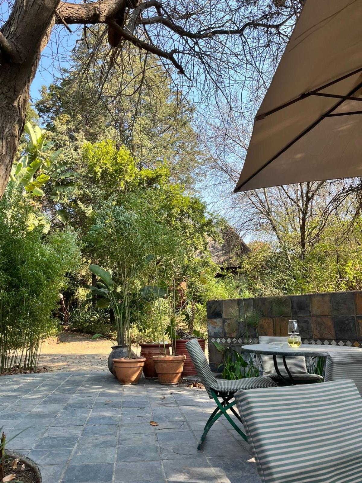 Hakunamatata Lodge & Health Spa/ Wedding & Conference Venue Muldersdrift Dış mekan fotoğraf