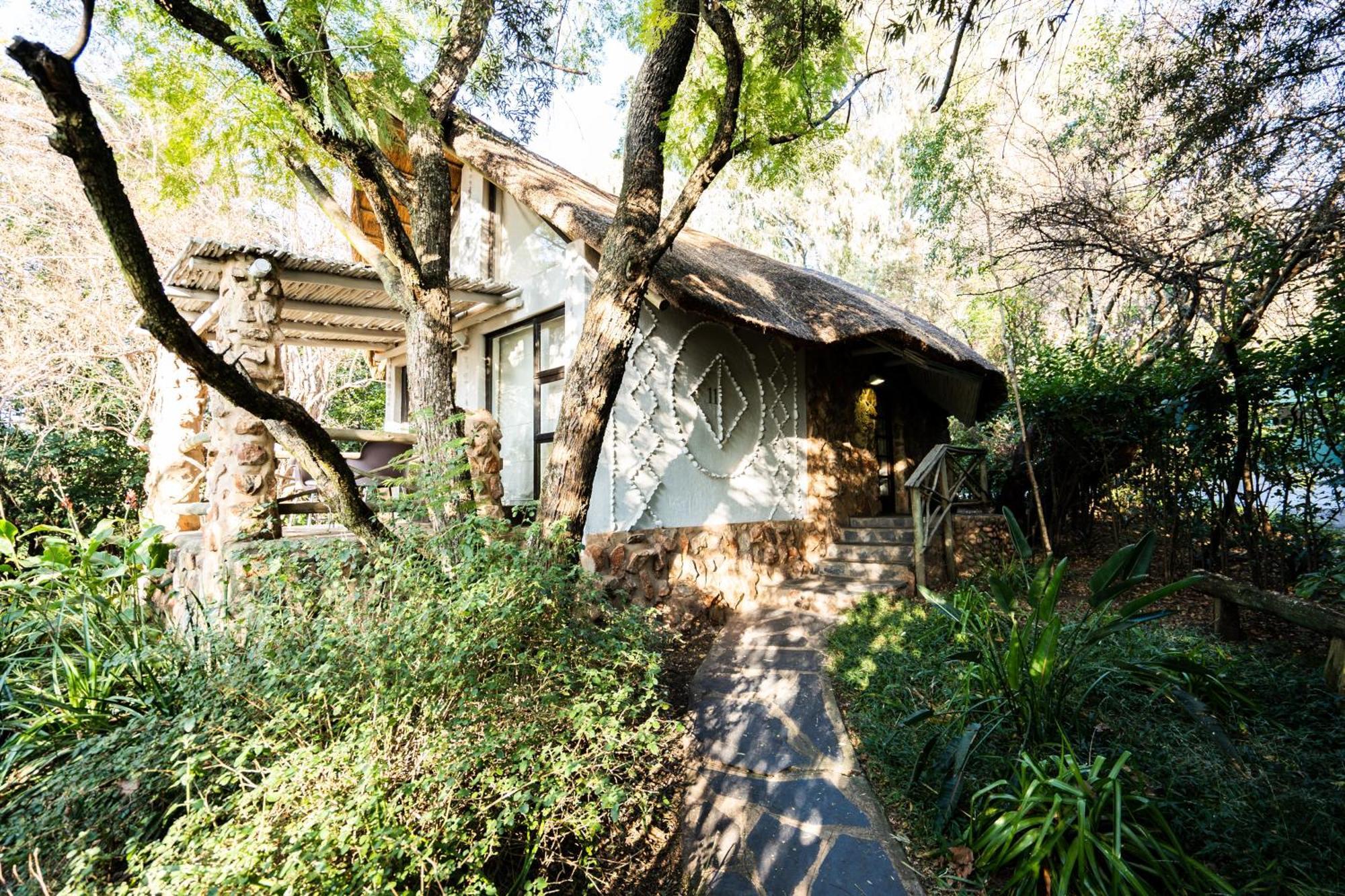 Hakunamatata Lodge & Health Spa/ Wedding & Conference Venue Muldersdrift Dış mekan fotoğraf